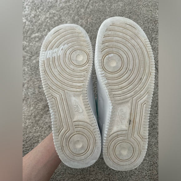 6W Nike Air Force 1 Low White/Emerald Green - Has Dr. Scholes Sole Inserts!! - Picture 6 of 7